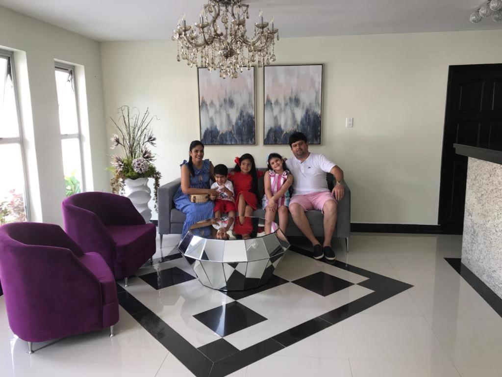 Hotel Prado Real Barranquilla  Buitenkant foto